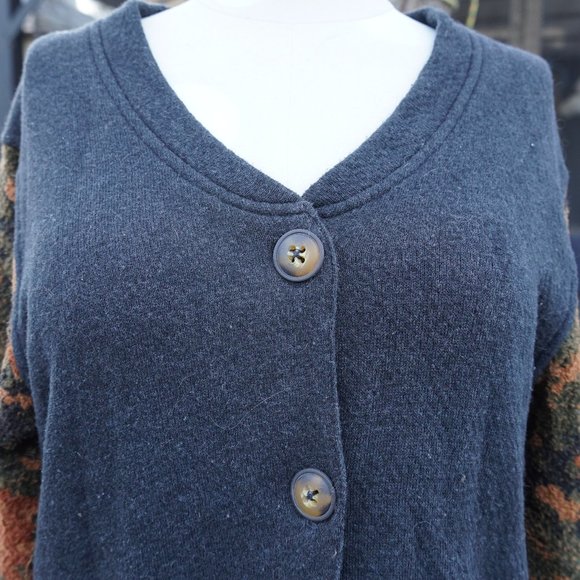 Button up black and fall colored cardigan - Picture 4 of 5